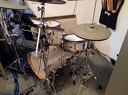 hybrid drums2